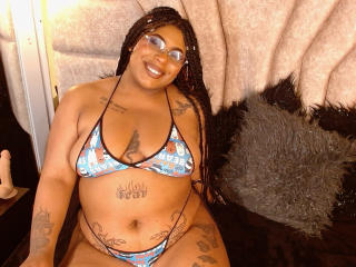 RossiBrown - Live Sex Cam - 17839210