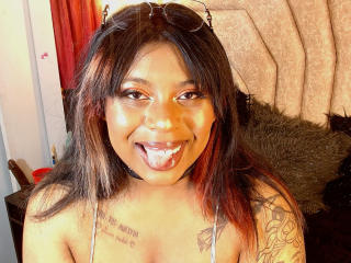 RossiBrown - Live Sex Cam - 17839262