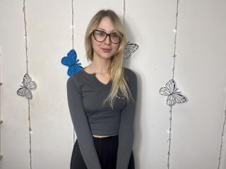 MiyaMores - Live sex cam - 17839994