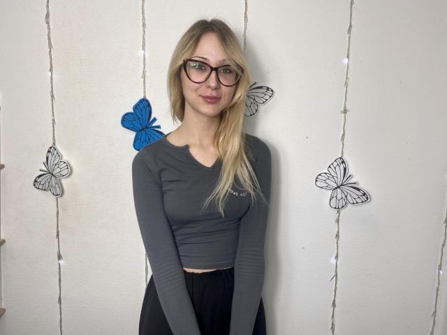 MiyaMores - Live sex cam - 17839994