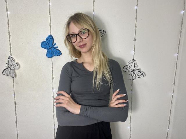 MiyaMores - Live sex cam - 17839998