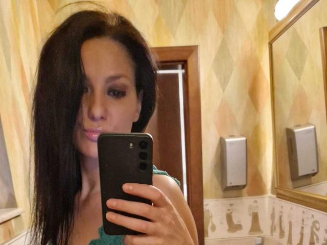 JoliDanielle - Live porn &amp; sex cam - 17846942