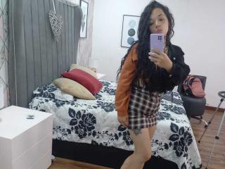 CristtalGarcia - Live Sex Cam - 17850582