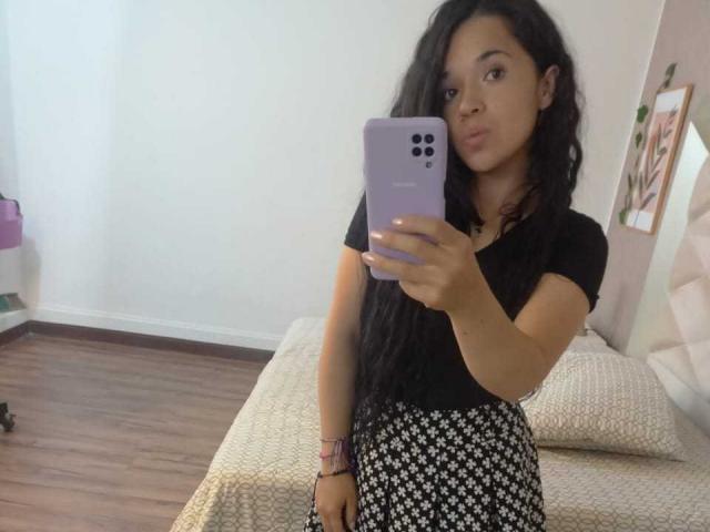 CristtalGarcia - Live Sex Cam - 17850602