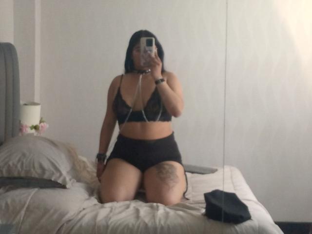 ChloeRomeo - Live Sex Cam - 17850954