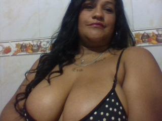 MichelleBrito - Live porn &amp; sex cam - 17852850
