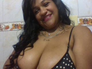 MichelleBrito - Live porn & sex cam - 17852854