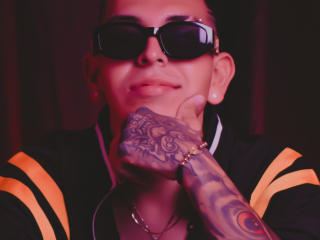 AustinValencia - Live sex cam - 17853794