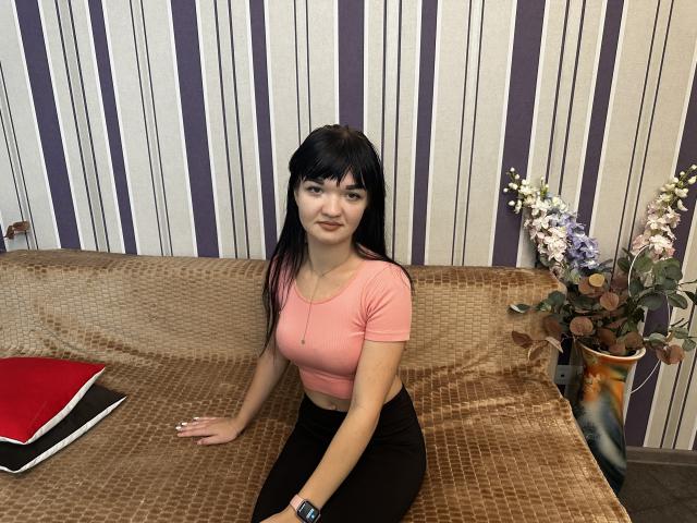MonicaKing - Live sexe cam - 17855526