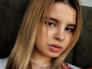 EllaGlam - Live sexe cam - 17856682