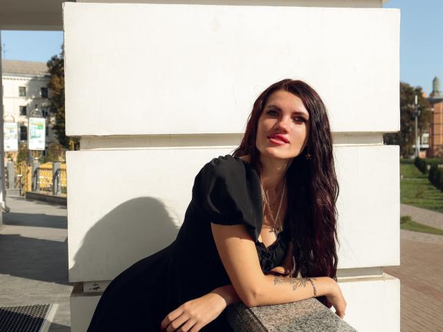MilaLoona - Sexe cam en vivo - 17857142