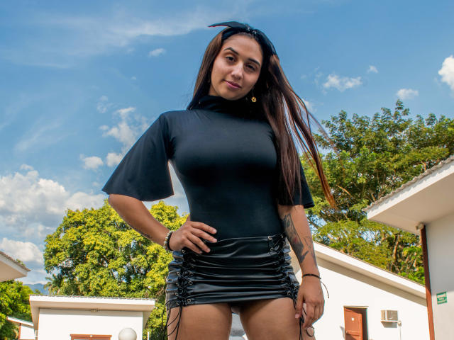 CatrinaRusell - Sexe cam en vivo - 17867994