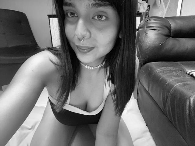 NicollSanchez - Live sexe cam - 17869946