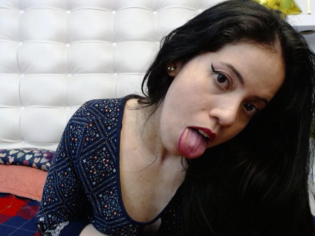 AmanadaColle - Live sex cam - 17876686