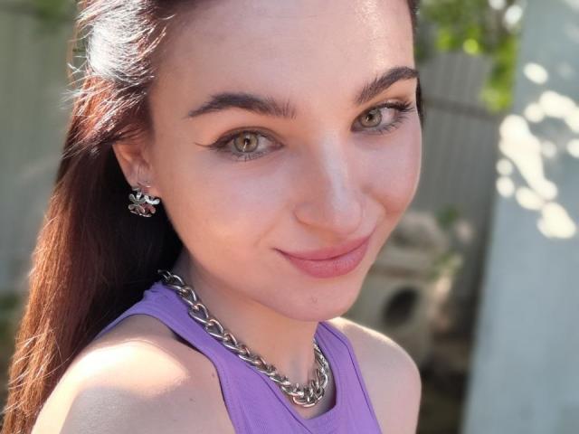 SunnyIsa - Live Sex Cam - 17878934