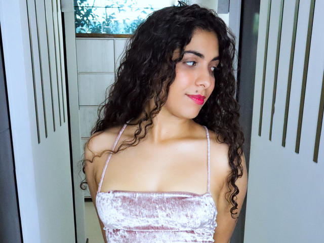 MarilynWilde - Live sex cam - 17883514