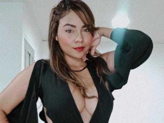 TiffanyVa - Sexe cam en vivo - 17888334