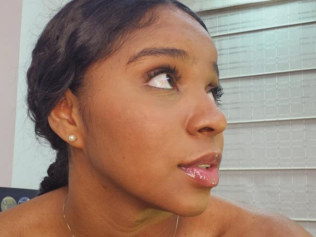 LisaMendez - Sexe cam en vivo - 17890066