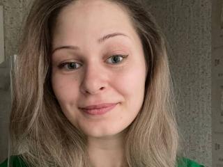 KrisSunStar - Live sexe cam - 17892226