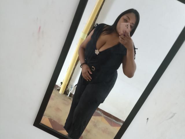 SarahSmity - Live sex cam - 17894498