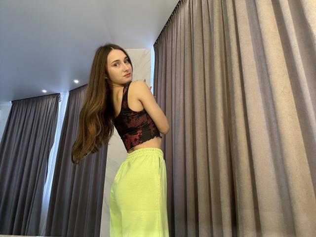 Luizi - Live sex cam - 17899642