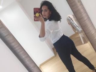 MoniqueCurlz - Live sexe cam - 17902758