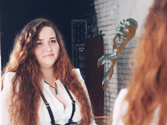 DaniellaGraceZZ - Live sex cam - 17907578