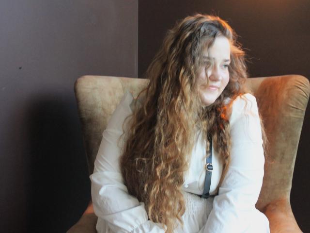 DaniellaGraceZZ - Sexe cam en vivo - 17907618