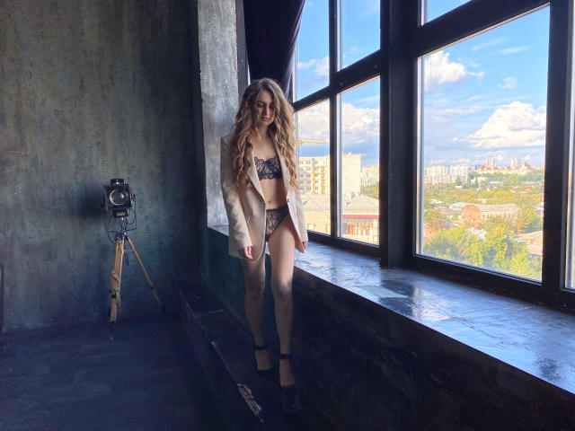 BeataAngel - Live porn &amp; sex cam - 17909430