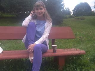FlowersEster - Live sex cam - 17918086