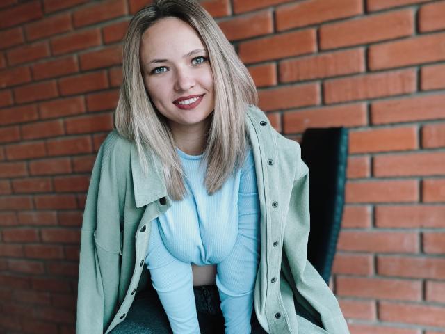 SallyVerda - Live porn &amp; sex cam - 17919286