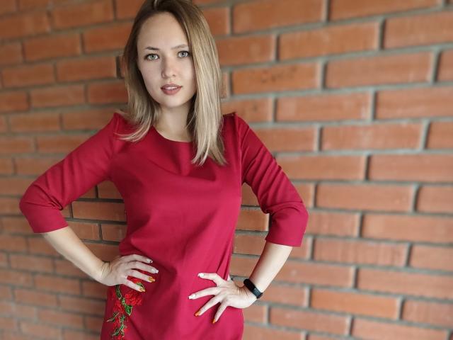 SallyVerda - Live Sex Cam - 17919458