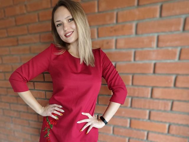 SallyVerda - Live Sex Cam - 17919462