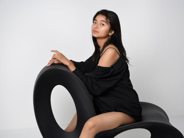 ShyKira - Live sexe cam - 17921722