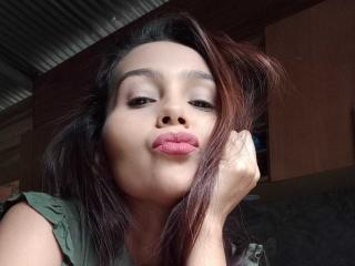 ValBabeAndDaringLili - Live sex cam - 17923374