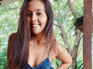 ValBabeAndDaringLili - Live sex cam - 17923406