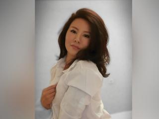 TornadoGirl - Live sexe cam - 17924494