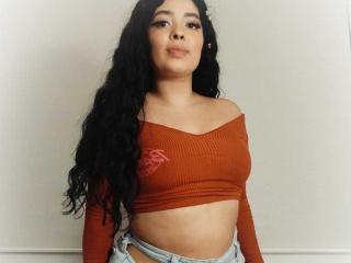 AgathaColinss - Live sex cam - 17924574