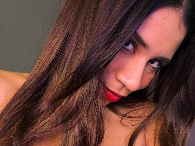 LunaMiranda - Sexe cam en vivo - 17927518