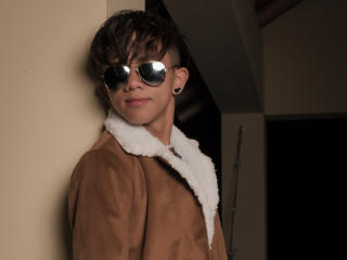 DannySantoro - Live sex cam - 17929594