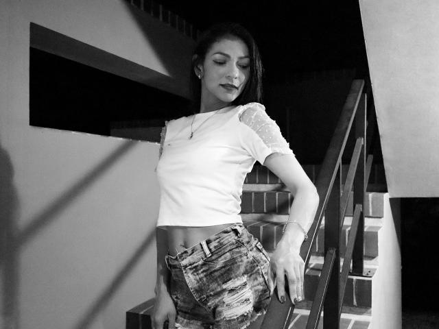 HannaPetit - Sexe cam en vivo - 17930398