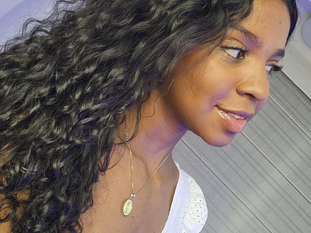 LisaMendez - Sexe cam en vivo - 17935294