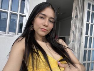 DeisyWest - Live sex cam - 17936930