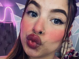 ShantalSummer - Live porn & sex cam - 17937494