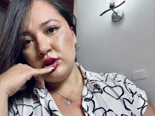 ClarissaDelicieux - Live porn & sex cam - 17938254