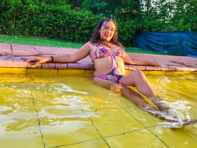 BetzabethMiller - Live sex cam - 17939046