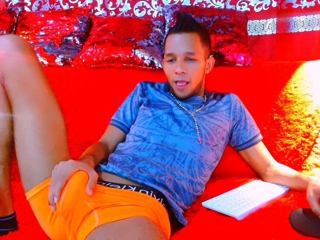 GregWilli - Sexe cam en vivo - 17939450