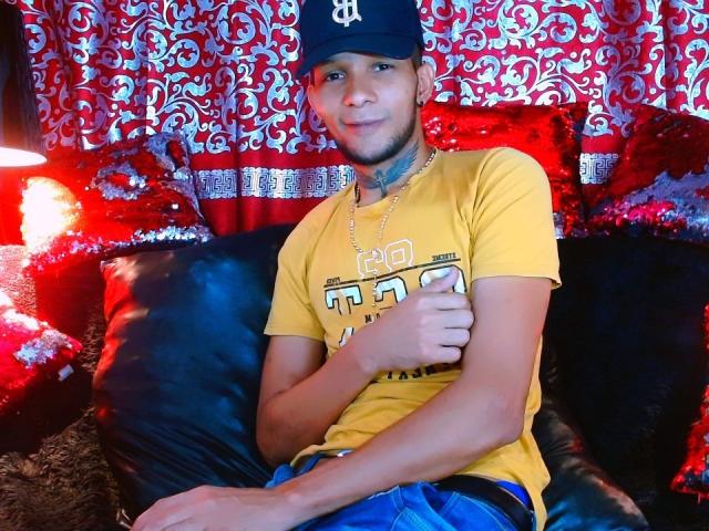 GregWilli - Sexe cam en vivo - 17939498