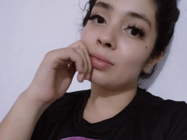 AgathaColinss - Sexe cam en vivo - 17941478