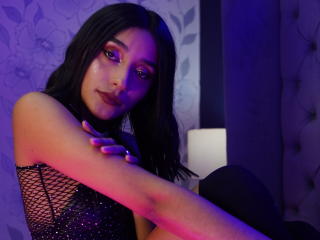 SalomeMille - Live porn & sex cam - 17944274